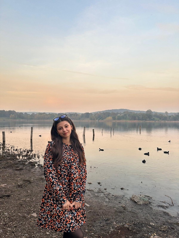Meryem Yanpal